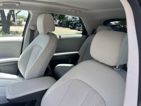 Used 2023 Hyundai Ioniq 5 Limited RWD image 9