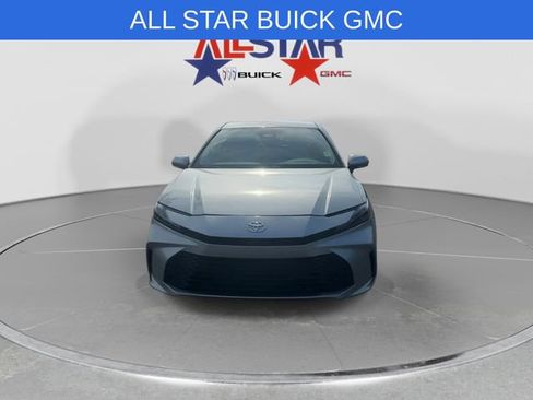 Used 2025 Toyota Camry LE w/ Convenience Package FWD image 2