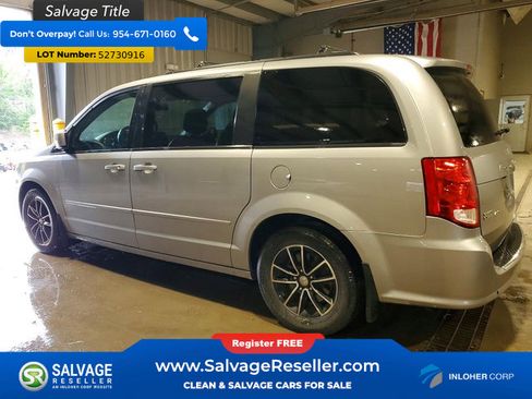 Used 2016 Dodge Grand Caravan R/T w/ Safety Sphere Group FWD image 3