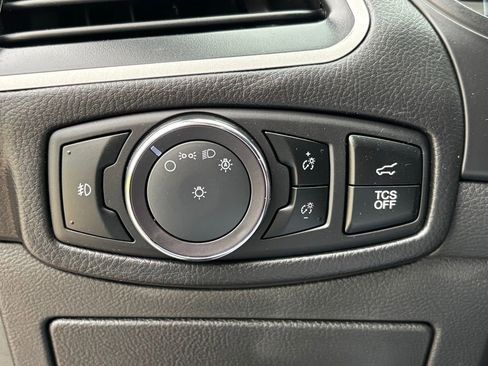 Used 2024 Ford Edge ST-Line AWD/4WD image 25