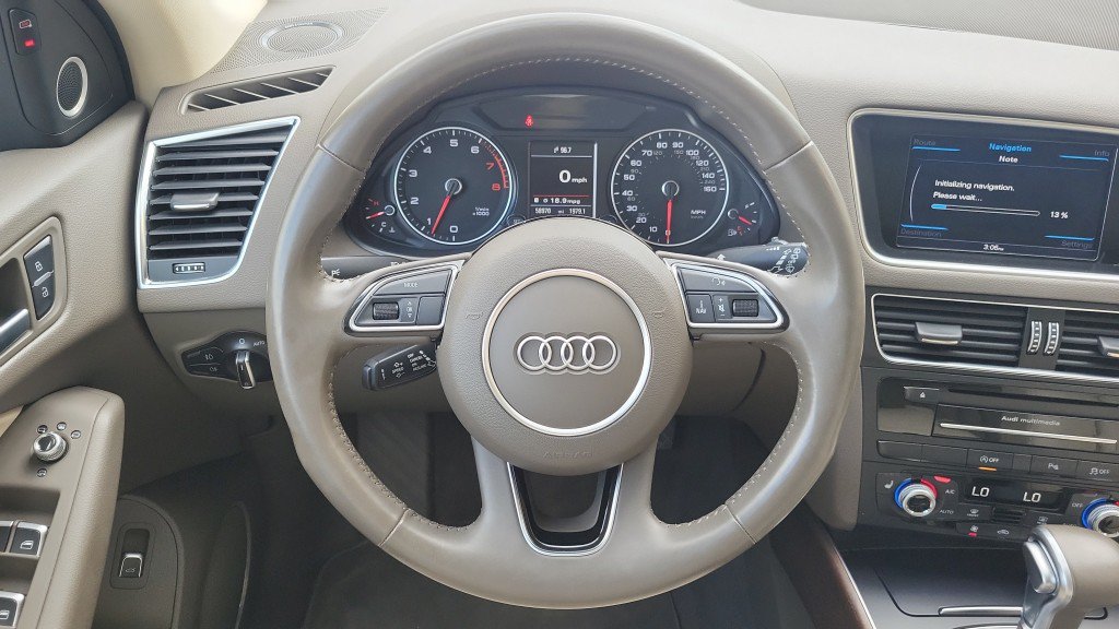 Used 2016 Audi Q5 3.0T Premium Plus w/ Technology Package AWD/4WD image 30