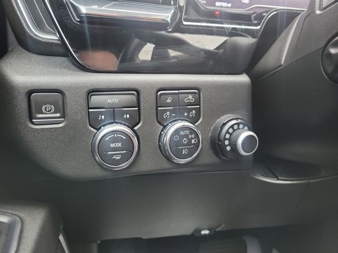 Certified 2023 GMC Sierra 1500 SLT w/ SLT Premium Package image 24