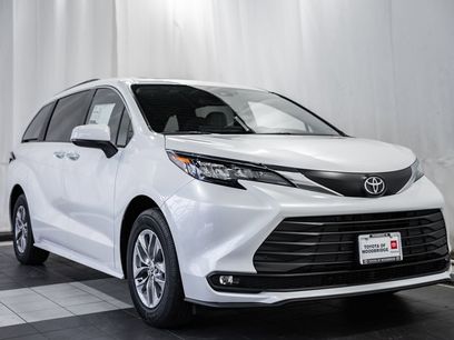 New 2026 Toyota Sienna XLE