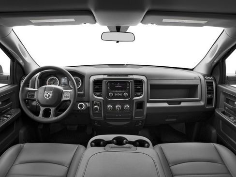Used 2017 RAM 1500 Express image 11