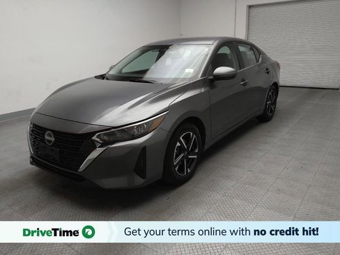 Used 2025 Nissan Sentra SV image 1