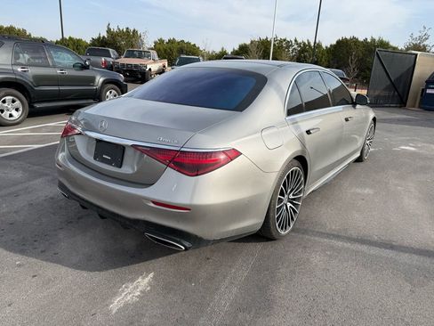 Used 2021 Mercedes-Benz S 580 4MATIC Sedan image 4