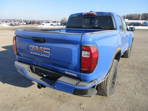 New 2026 GMC Canyon Elevation w/ Convenience Package image 5