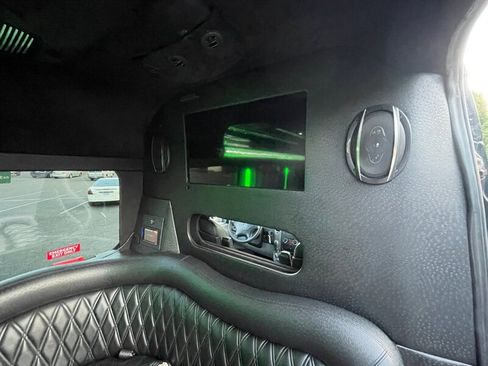 Used 2012 Mercedes-Benz Sprinter 2500 image 37