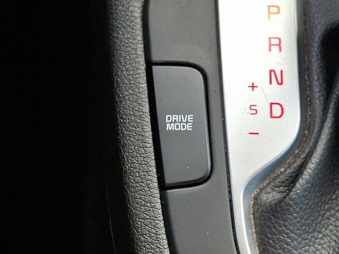 Used 2022 Kia Forte LXS image 23