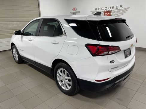 Used 2024 Chevrolet Equinox LT AWD/4WD image 4
