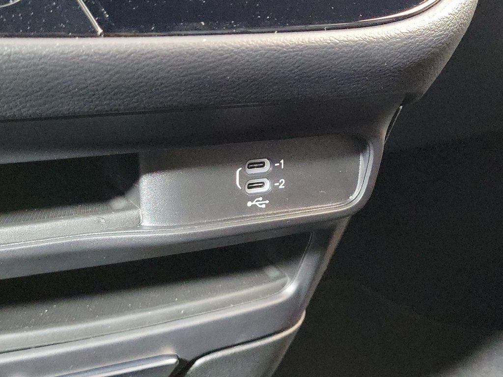 New 2027 Chrysler Pacifica Select FWD image 22