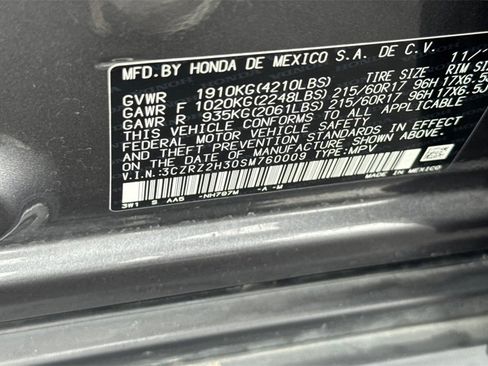 Certified 2025 Honda HR-V LX image 31