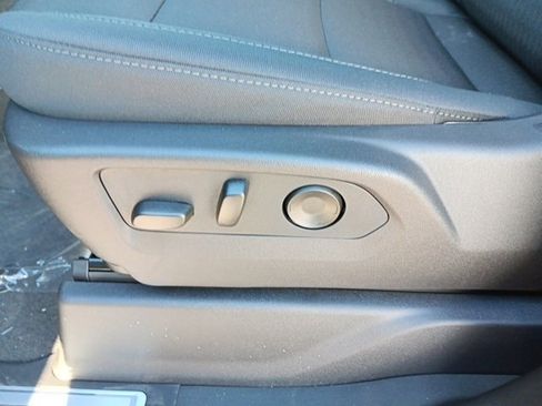 New 2026 Chevrolet Silverado 1500 LT image 19