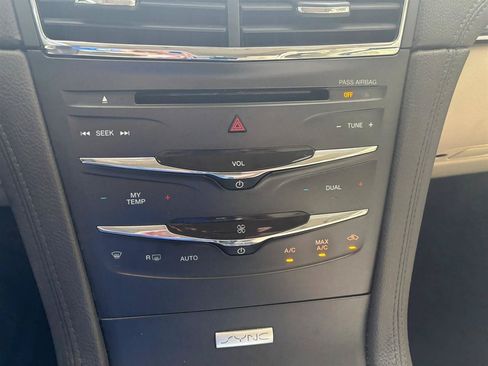 Used 2015 Lincoln MKT AWD w/ Equipment Group 201A image 18