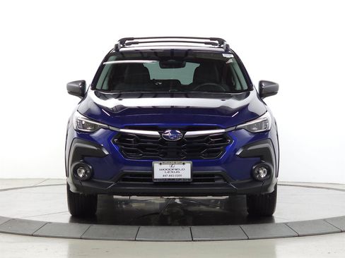 Used 2024 Subaru Crosstrek 2.5i Limited w/ Popular Package #3A AWD/4WD image 2