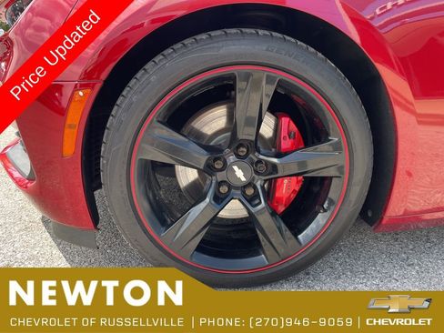Used 2021 Chevrolet Camaro SS RWD image 41