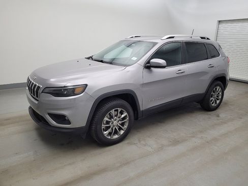 Used 2021 Jeep Cherokee Latitude Lux w/ Comfort/Convenience Group image 2
