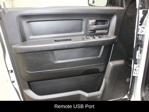 Used 2018 RAM 1500 Express w/ Express Value Package image 14