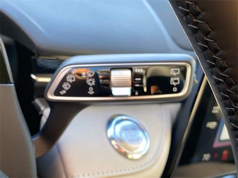 New 2026 Lincoln Nautilus Premier image 19