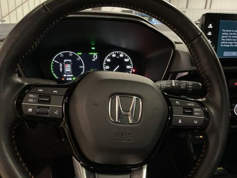 Used 2025 Honda CR-V Sport Touring image 17