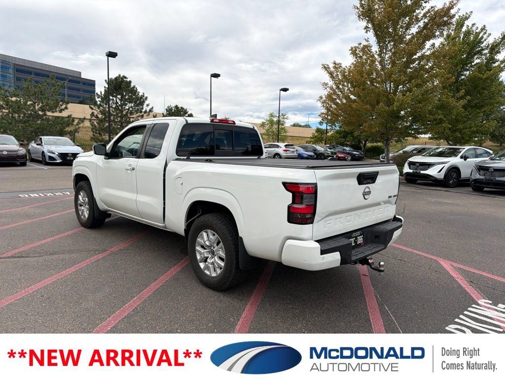 Used 2022 Nissan Frontier SV AWD/4WD image 4