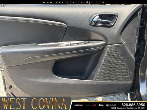 Used 2019 Dodge Journey Crossroad FWD image 19