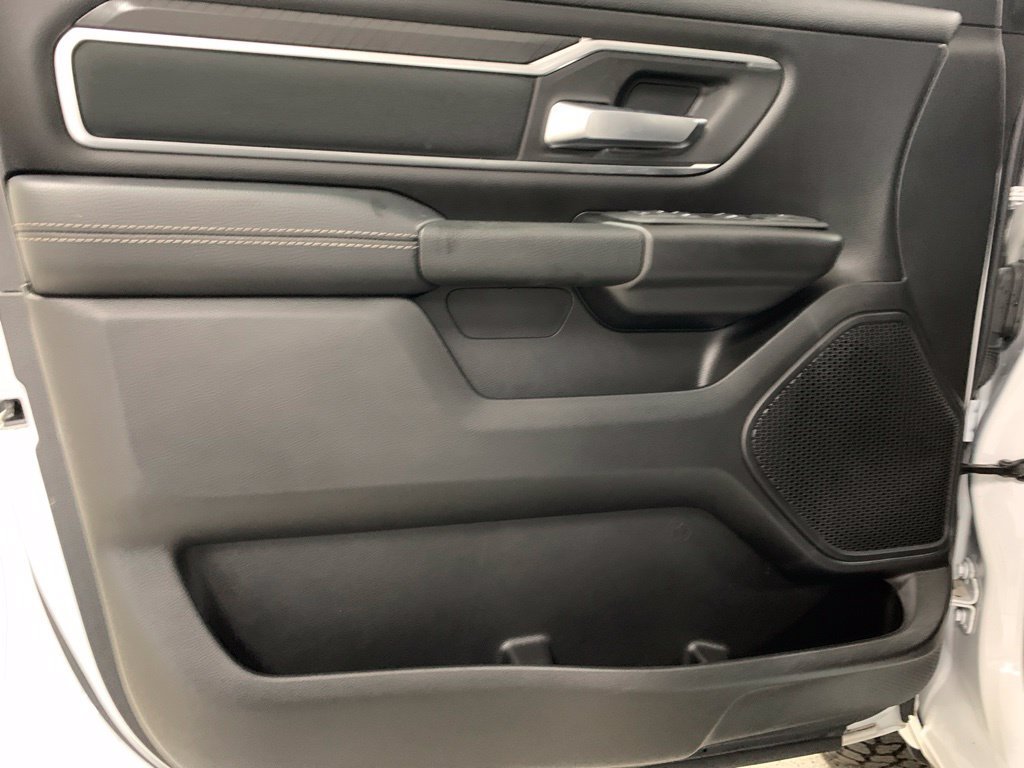 Certified 2025 RAM 1500 Big Horn AWD/4WD image 16