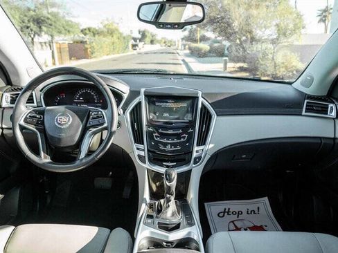 Used 2016 Cadillac SRX Luxury image 17