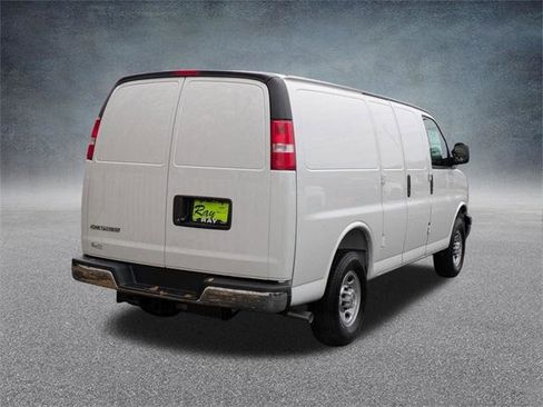 New 2025 Chevrolet Express 3500 w/ Driver Convenience Package image 4