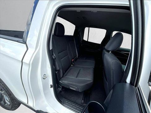 Used 2025 Honda Ridgeline Sport image 28