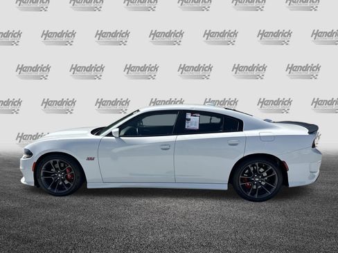 Used 2022 Dodge Charger Scat Pack RWD image 7