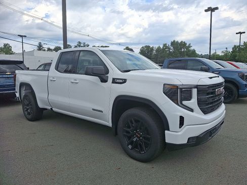 New 2026 GMC Sierra 1500 Elevation AWD/4WD image 1