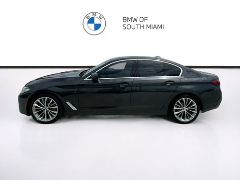 Used 2022 BMW 530i w/ M Sport Package RWD image 4