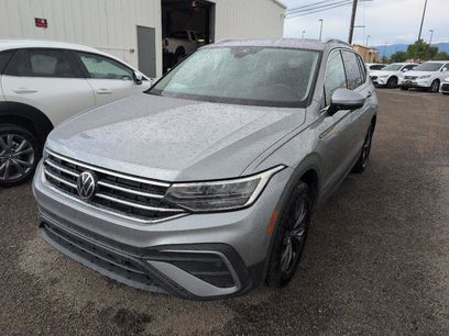 Used 2022 Volkswagen Tiguan SE