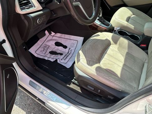 Used 2016 Buick Verano Leather w/ Experience Buick Package FWD image 10