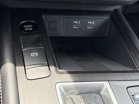 Certified 2025 Nissan Kicks SV AWD/4WD image 22
