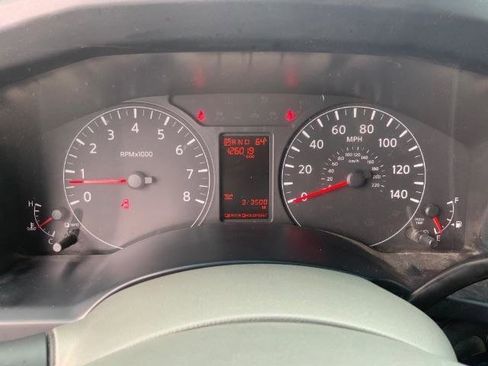 Used 2018 Nissan NV 3500 SV w/ Navigation Package RWD image 20