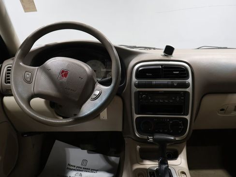 Used 2004 Saturn L-Series L300 image 14