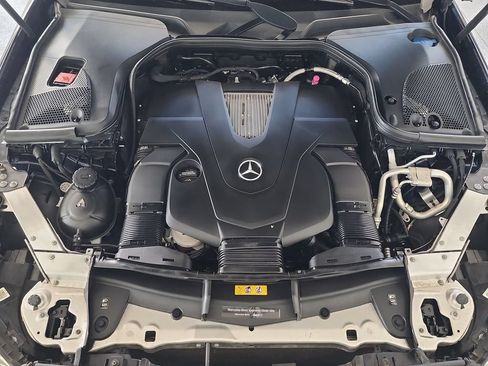 Used 2019 Mercedes-Benz E 450 4MATIC Wagon image 30