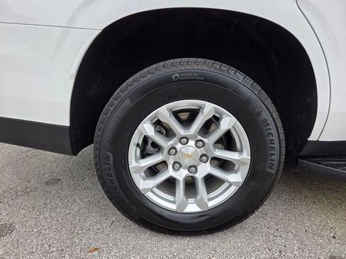 Certified 2025 Chevrolet Tahoe LT image 23