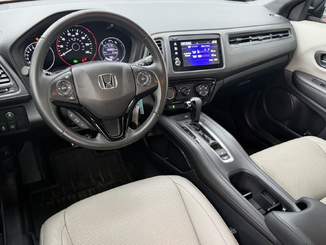 Used 2020 Honda HR-V Sport image 6