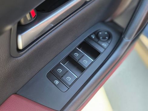 Certified 2025 MAZDA CX-50 AWD 2.5 Hybrid w/ Premium Pkg image 21