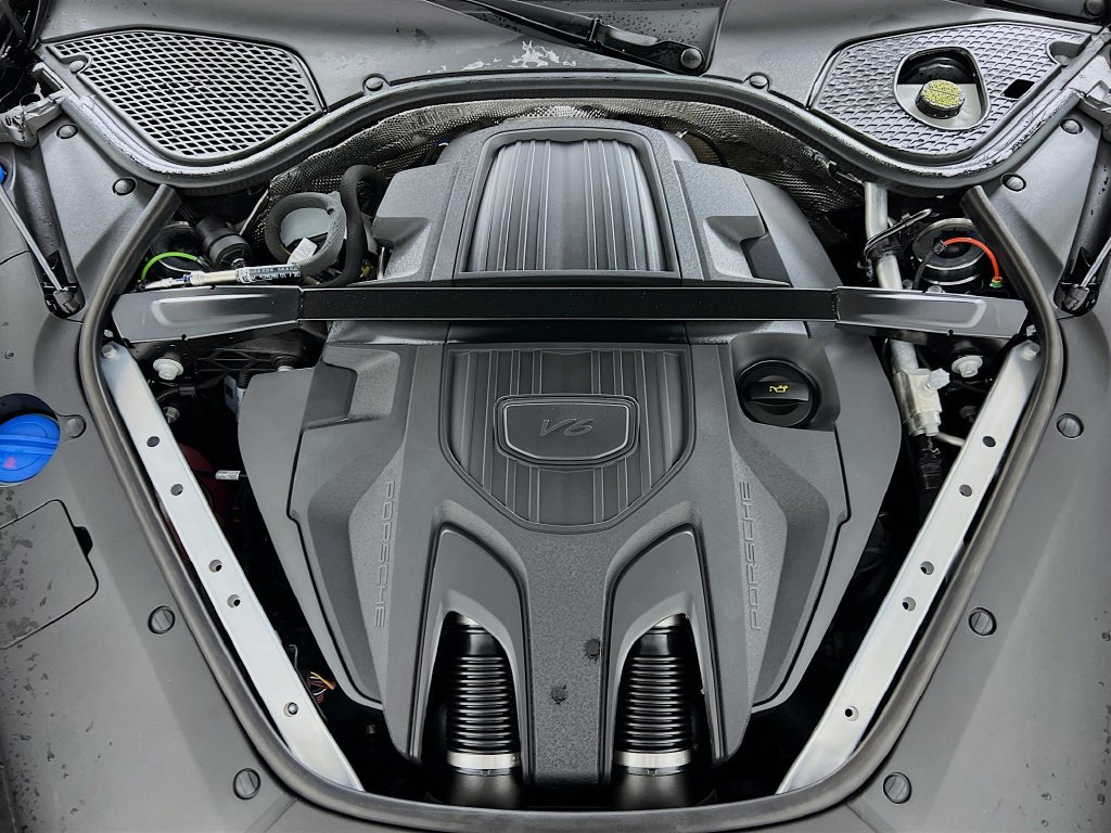 New 2026 Porsche Panamera 4 AWD/4WD image 32