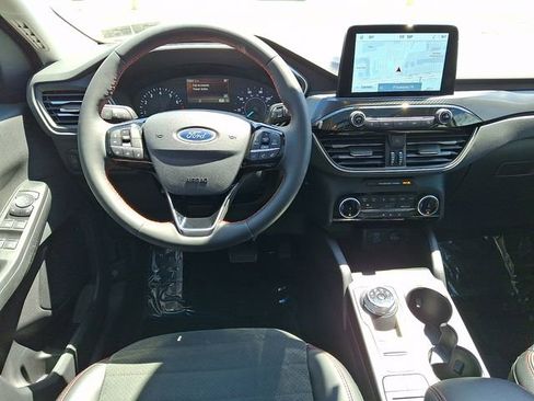 Used 2022 Ford Escape SEL w/ SEL Stealth AWD Package image 11