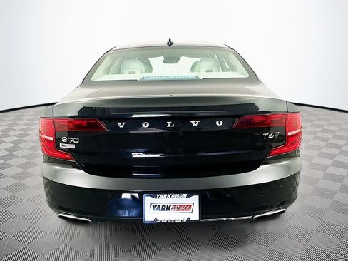 Used 2018 Volvo S90 T6 Momentum w/ Convenience Package AWD/4WD image 9