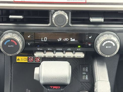 New 2026 Toyota 4Runner TRD Off-Road Premium AWD/4WD image 25