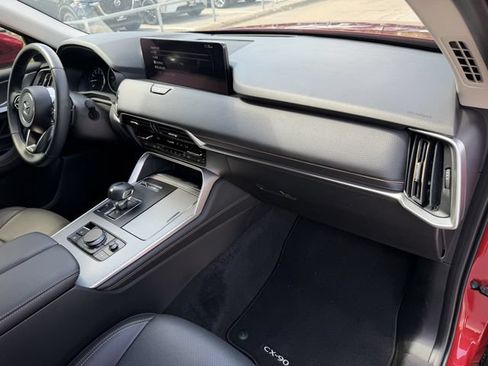 Certified 2025 MAZDA CX-90 3.3 Turbo w/ Preferred Package AWD/4WD image 30
