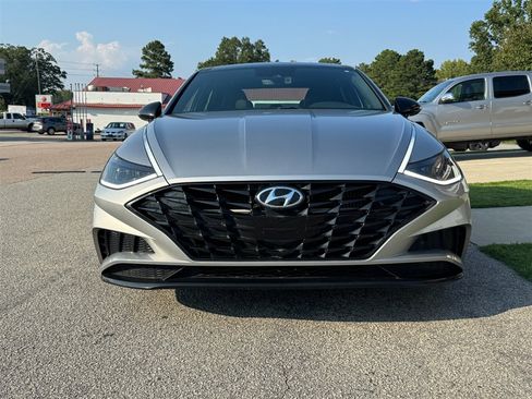 Used 2021 Hyundai Sonata SEL Plus w/ Tech Package FWD image 8
