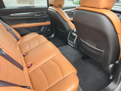 Used 2017 Cadillac CT6 Luxury AWD/4WD image 21