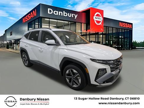 Used 2025 Hyundai Tucson SEL AWD/4WD image 1
